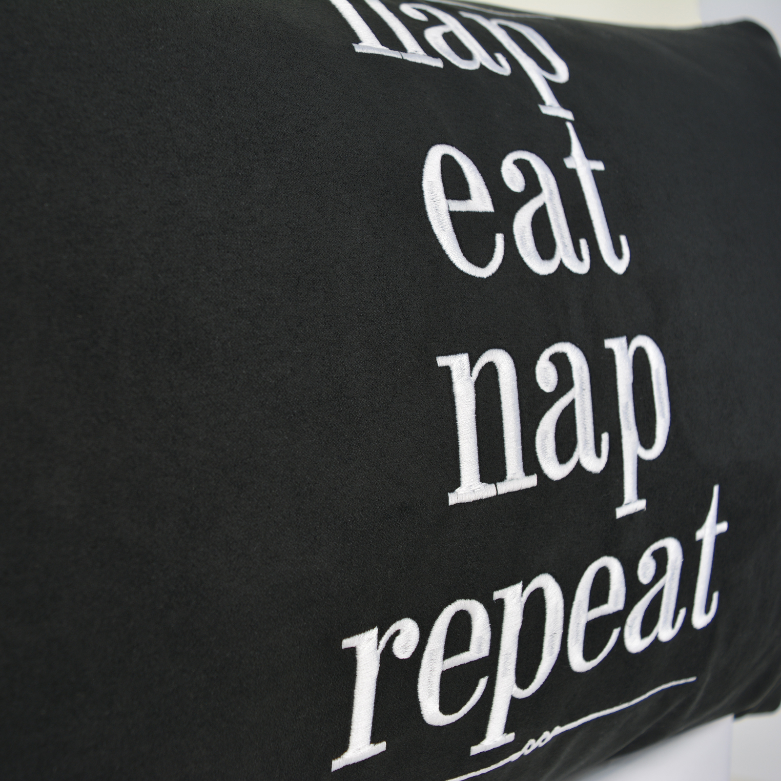 nap eat nap repeat - Kissen